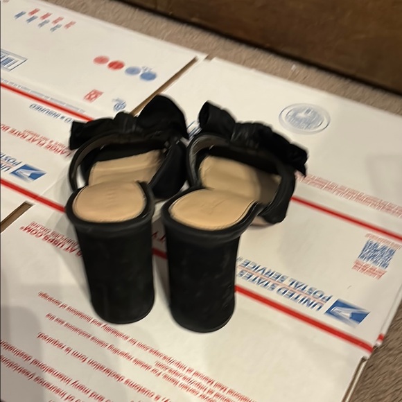 Gianni Binni Black Bow High Heels - Picture 5 of 7